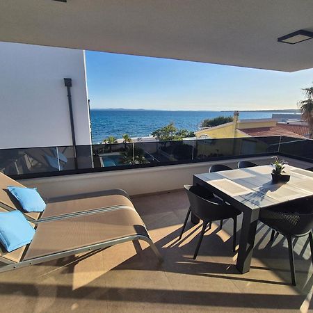 Dinary Penthouse Apartment ヴィル エクステリア 写真